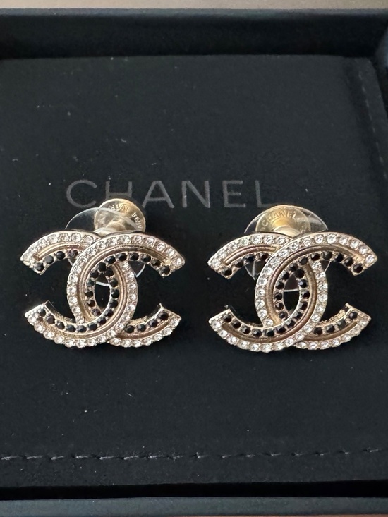 CHANEL Jewelry - Limited Edition Classic Chanel CC Logo Crystal Embellished Stud Earrings